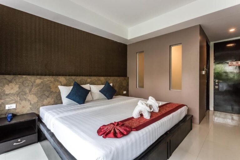 7q Patong Beach Hotel 3