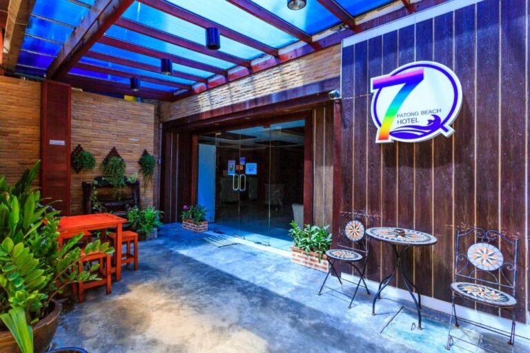 7q Patong Beach Hotel 4