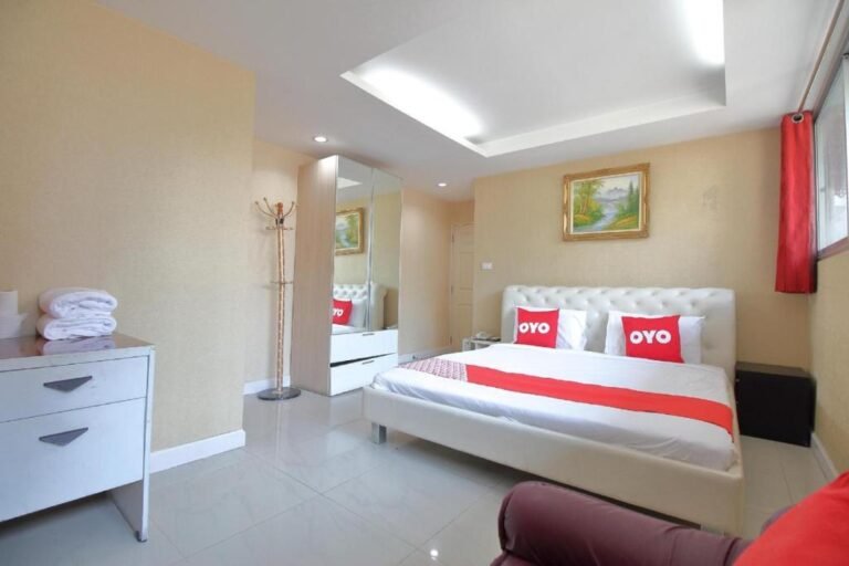 Diamond Residence Silom 3