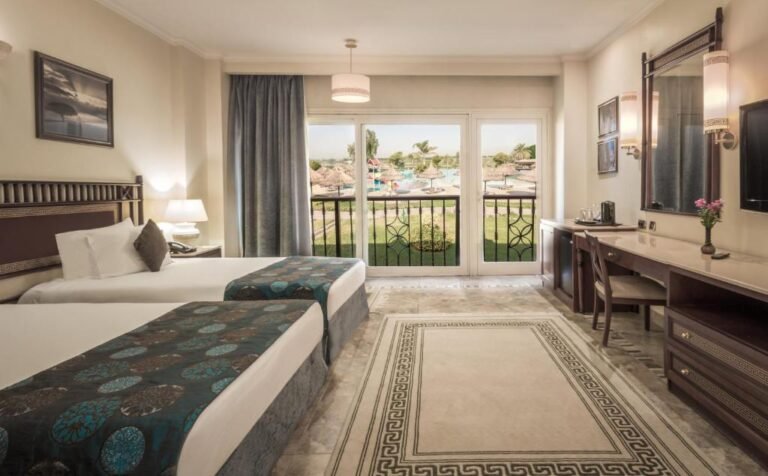 Jolie Ville Hotel And Spa Kings Island Luxor 1