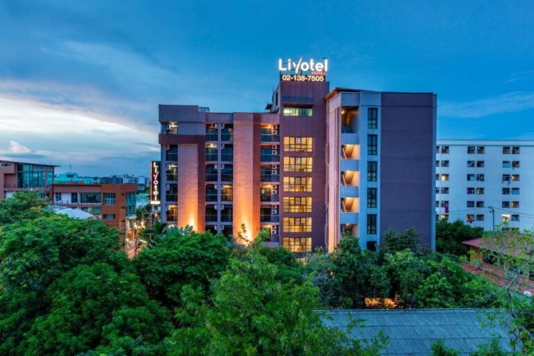 Livotel Bangkok 1