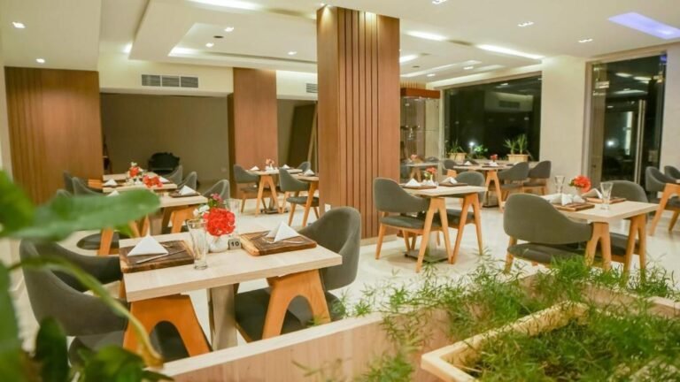 Rivoli Suites 2