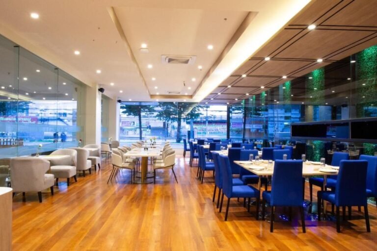 The Srivaree Airport Hotel 1