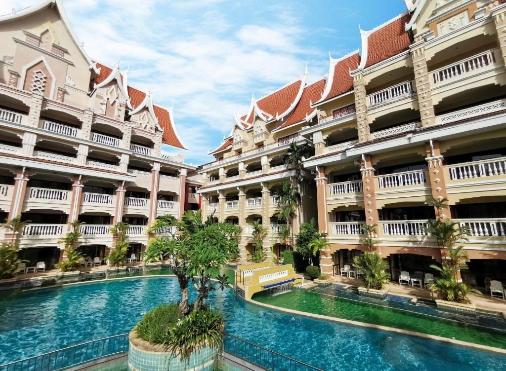 Aonang Ayodhaya Beach Resort 2